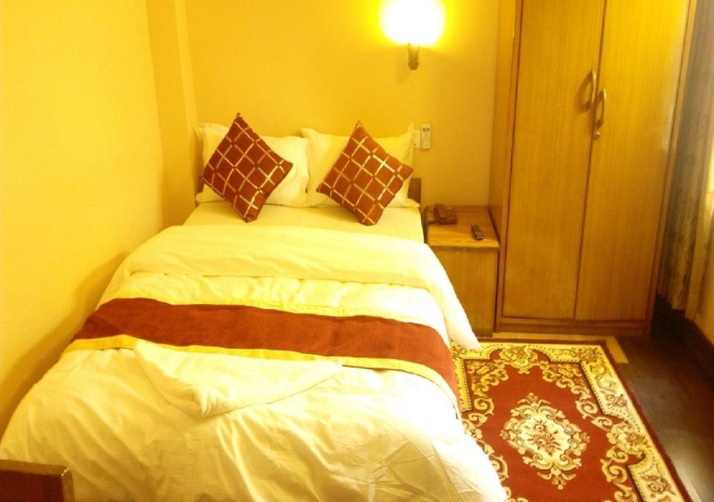 Festoon Hotel Κατμαντού Εξωτερικό φωτογραφία