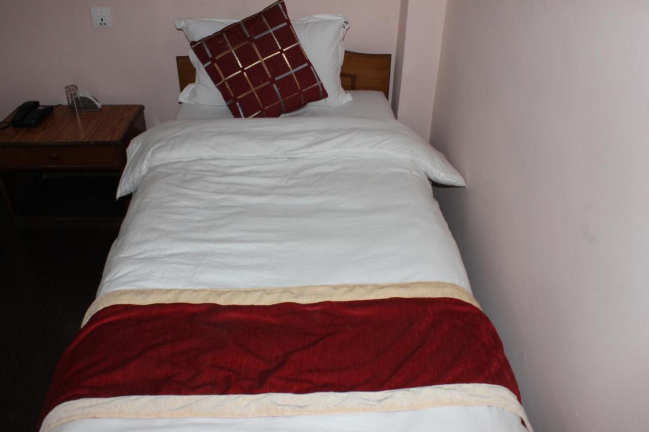 Festoon Hotel Κατμαντού Εξωτερικό φωτογραφία